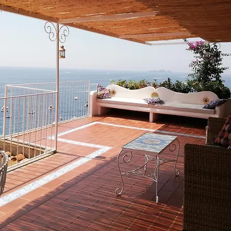 Casa Caldiero #6 *